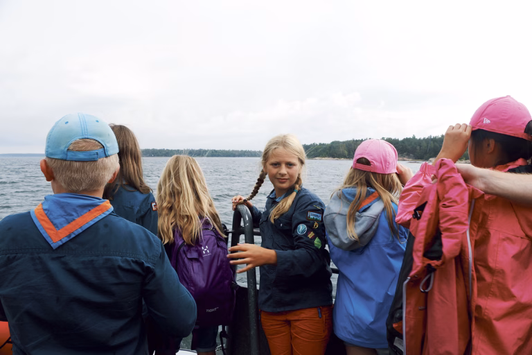 Scouter vässas i segling och personlig utveckling på Vässarö