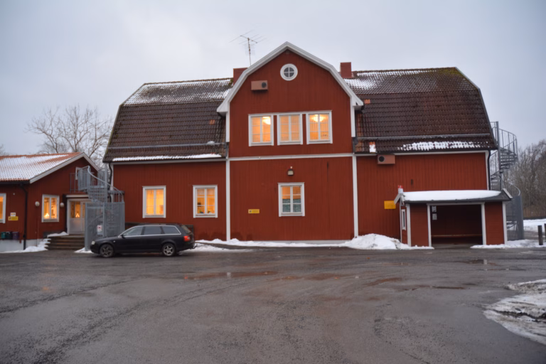 Ja till folkomröstning om skolan i Norrtälje