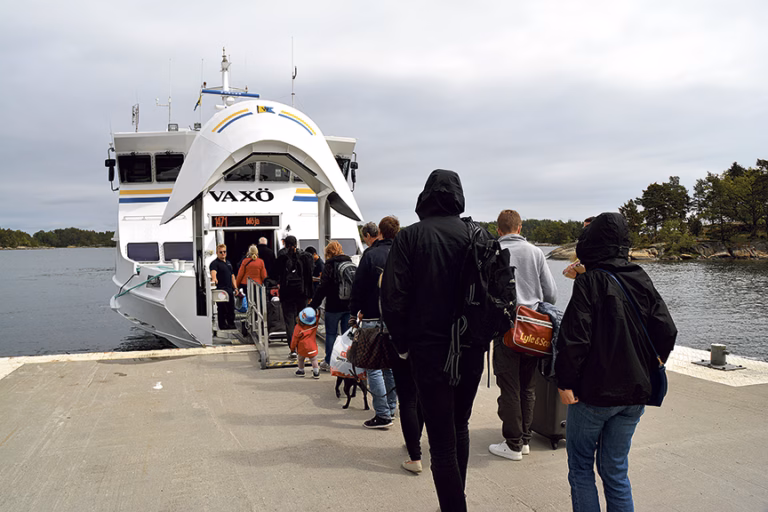 Fortsatt kritik mot SL-kort i sjötrafiken