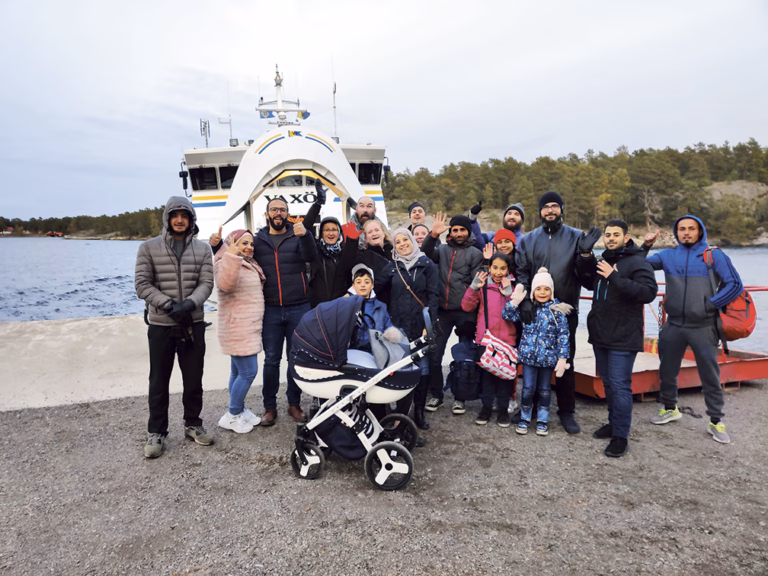 Överbryggar gränser i skärgården