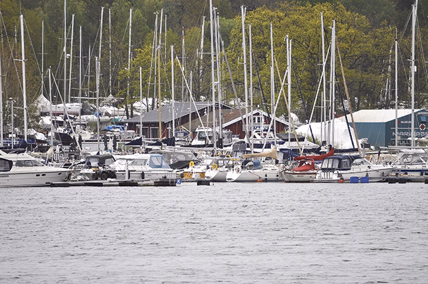 Marina kan tvingas riva 1,4 kilometer bryggor